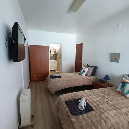 Casa Marreiros *