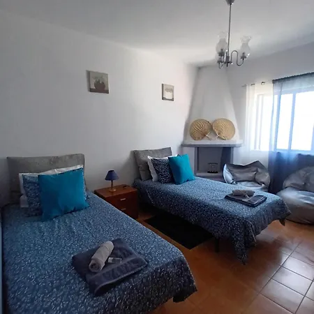 Δωμάτια σε οικογενειακή κατοικία Casa Marreiros Aljezur